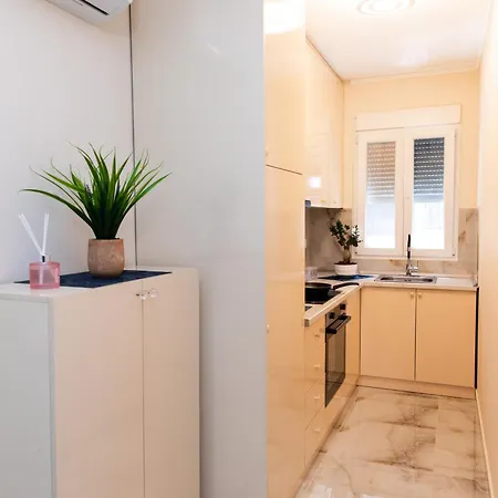 Apartment Ingrit *
